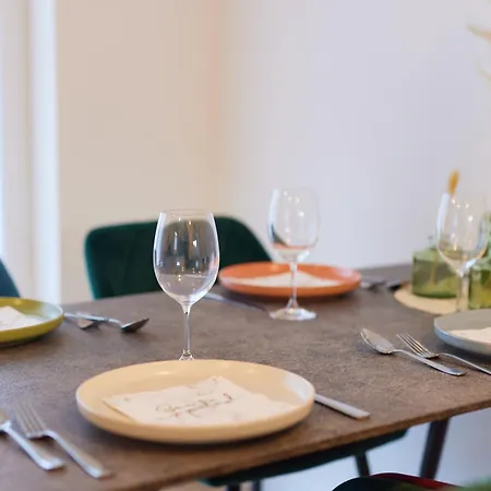 Homeme 2 I Zentral I Netflix I Küche I Parkplatz I Kliniknah Bad Oeynhausen