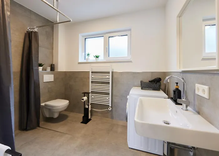 Homeme 2 I Zentral I Netflix I Kueche I Parkplatz I Kliniknah 公寓